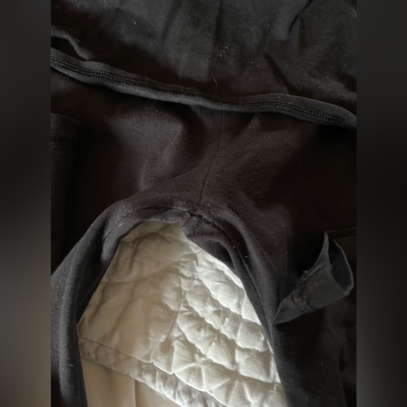 ALO flare leggings - Picture 3 of 8